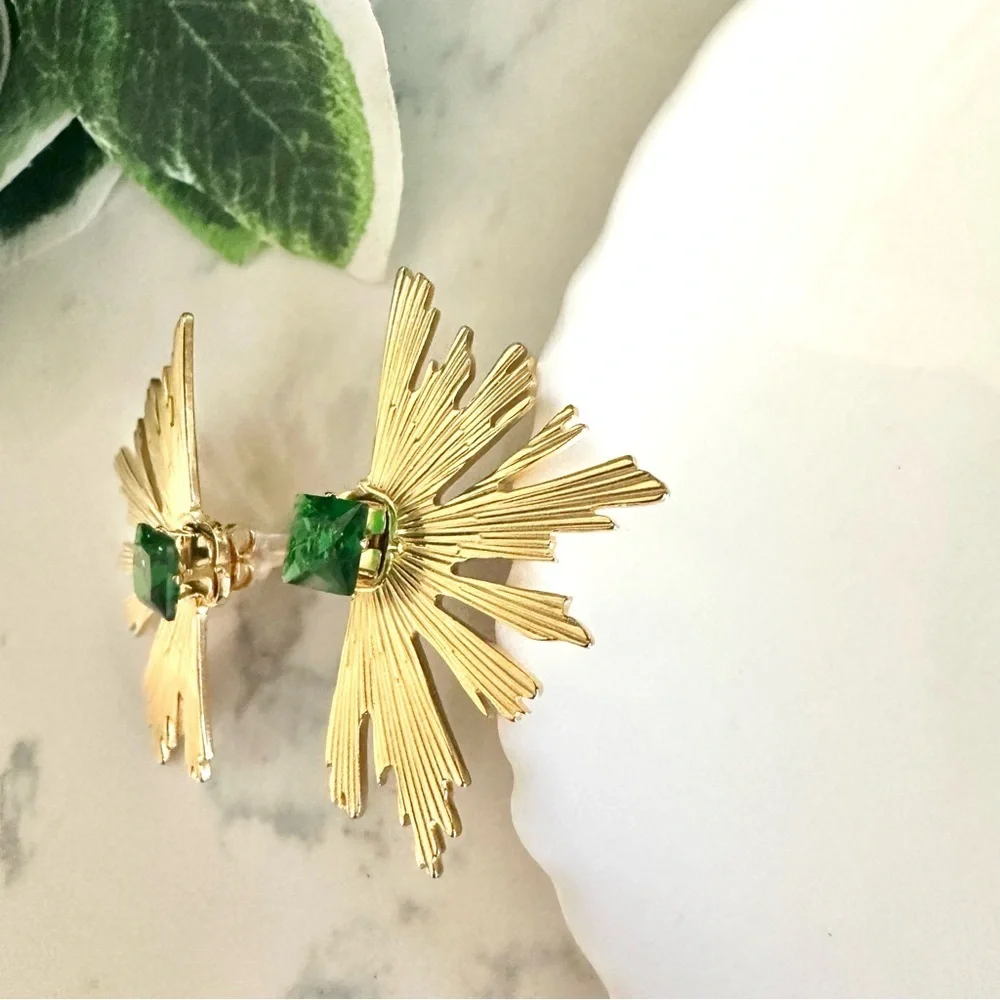 2/$30🌵 Vintage Style Gold Square Green Stone Earrings Gold Burst Art Deco NEW